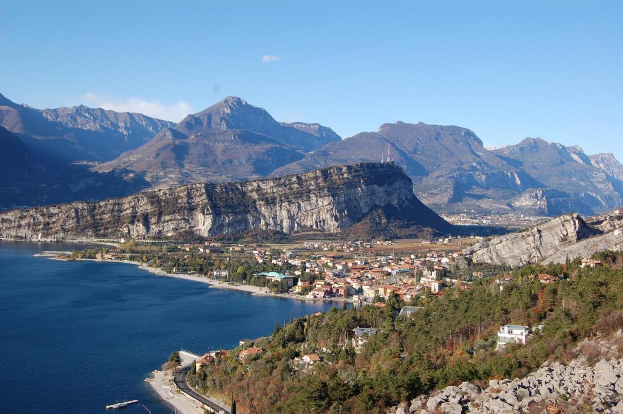 Appartamento Casa Zanoni Torbole Sul Garda Esterno foto