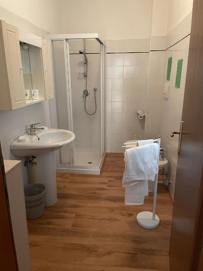 Appartamento Casa Zanoni Torbole Sul Garda Esterno foto