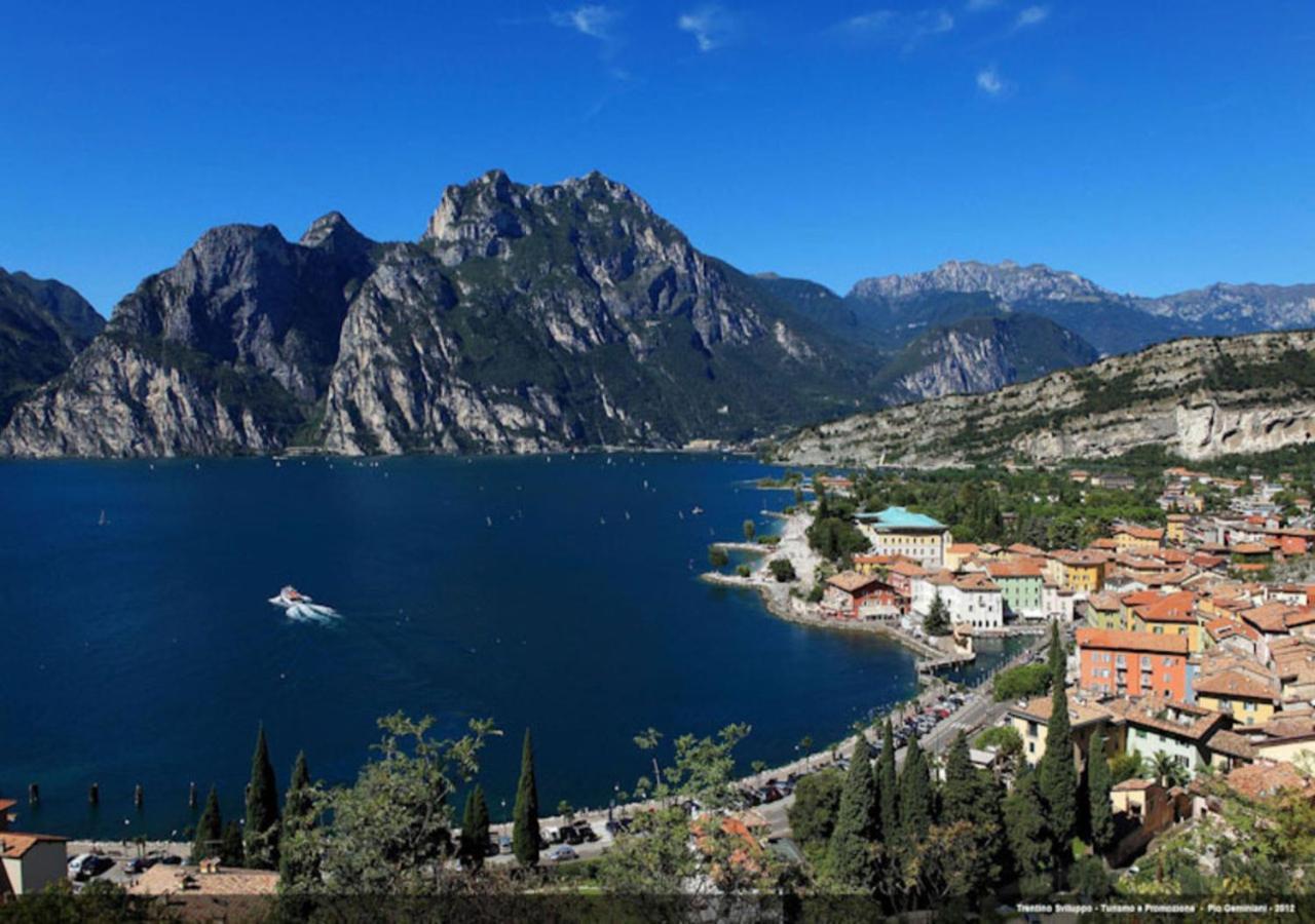 Appartamento Casa Zanoni Torbole Sul Garda Esterno foto