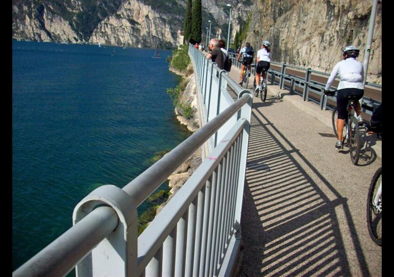 Appartamento Casa Zanoni Torbole Sul Garda Esterno foto